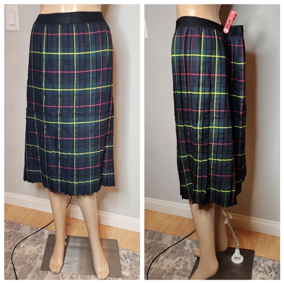 NWT Romeo & Juliet Couture Pull On Twill Pleat Tartan Plaid Skirt Holiday Large - Picture 2 of 16